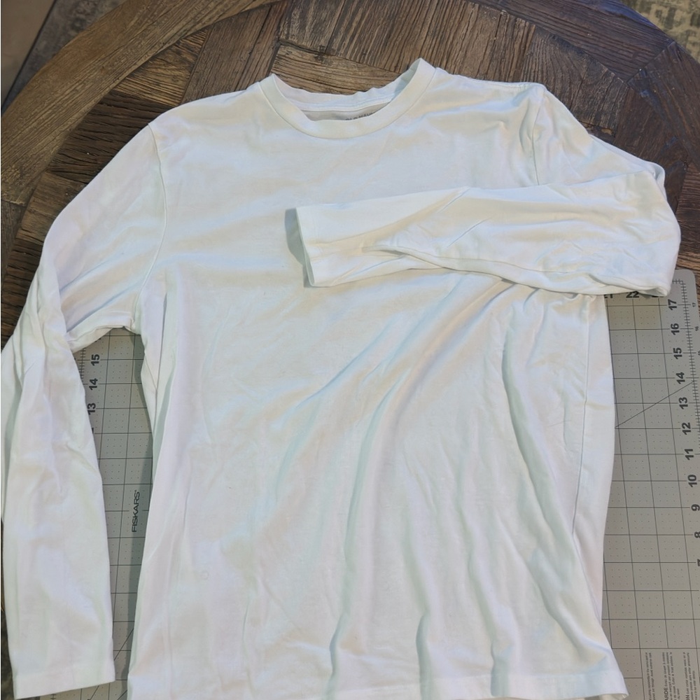 Old Navy Crisp White Long Sleeve Tee